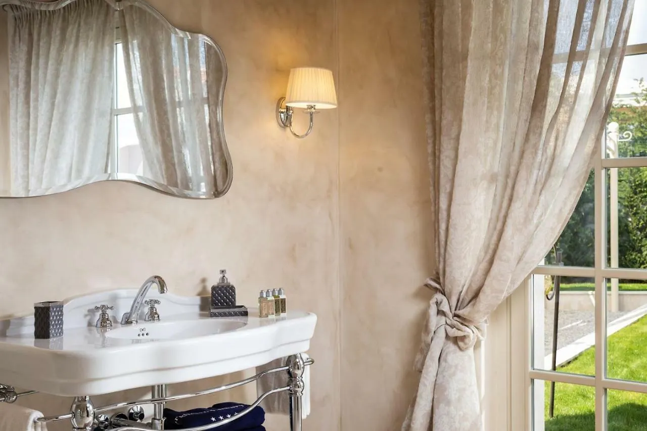 Villa Zara Tar-Vabriga 0*,  Croatia